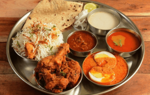 Chicken Deluxe Thali