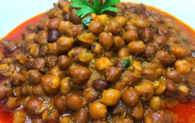 Ghughni (Chane ki Suibzi)