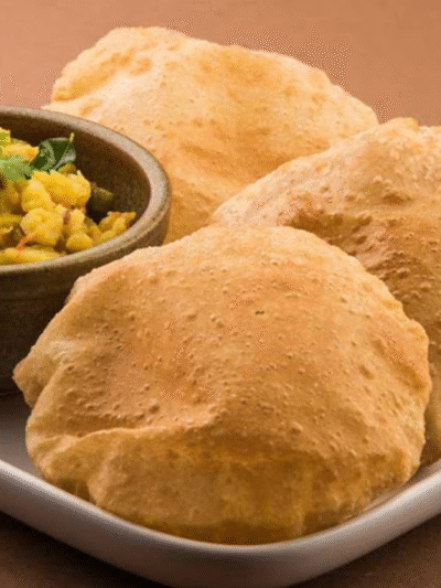 Puri Bhaji 4 Pcs